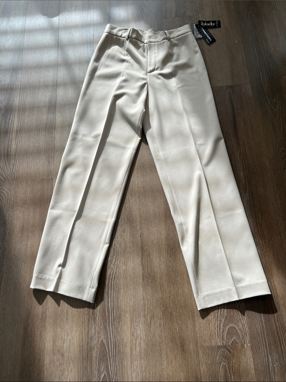 NWT Women’s Tailored Straight-Leg Pants in Ivory